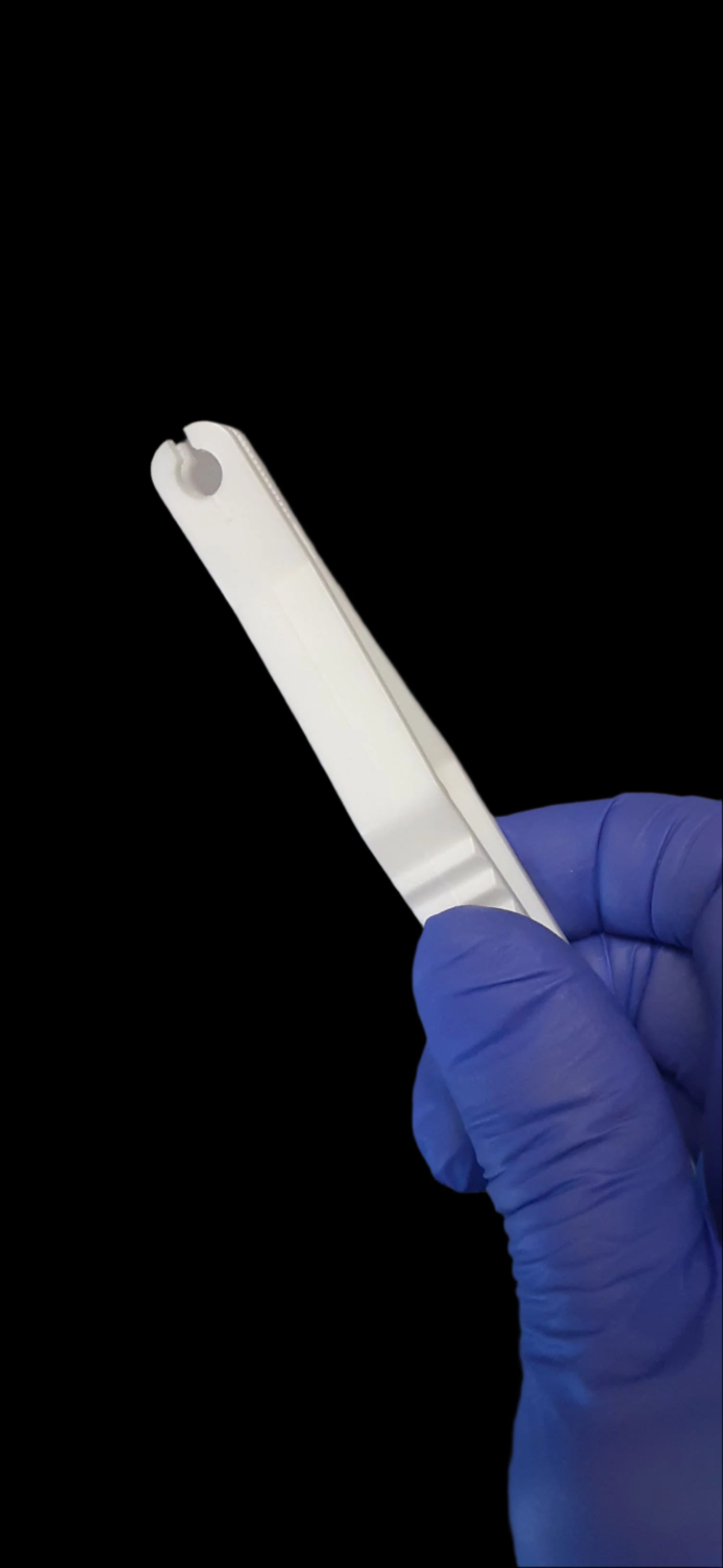 Stiletto Disposable Sterilized Piercing Clamp (Box of 100)