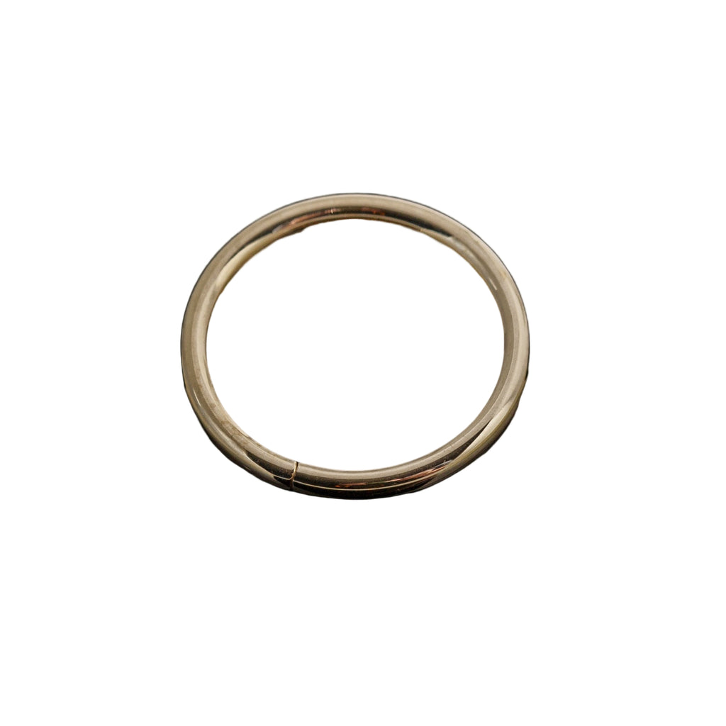 Cup and Divot Seam Ring
