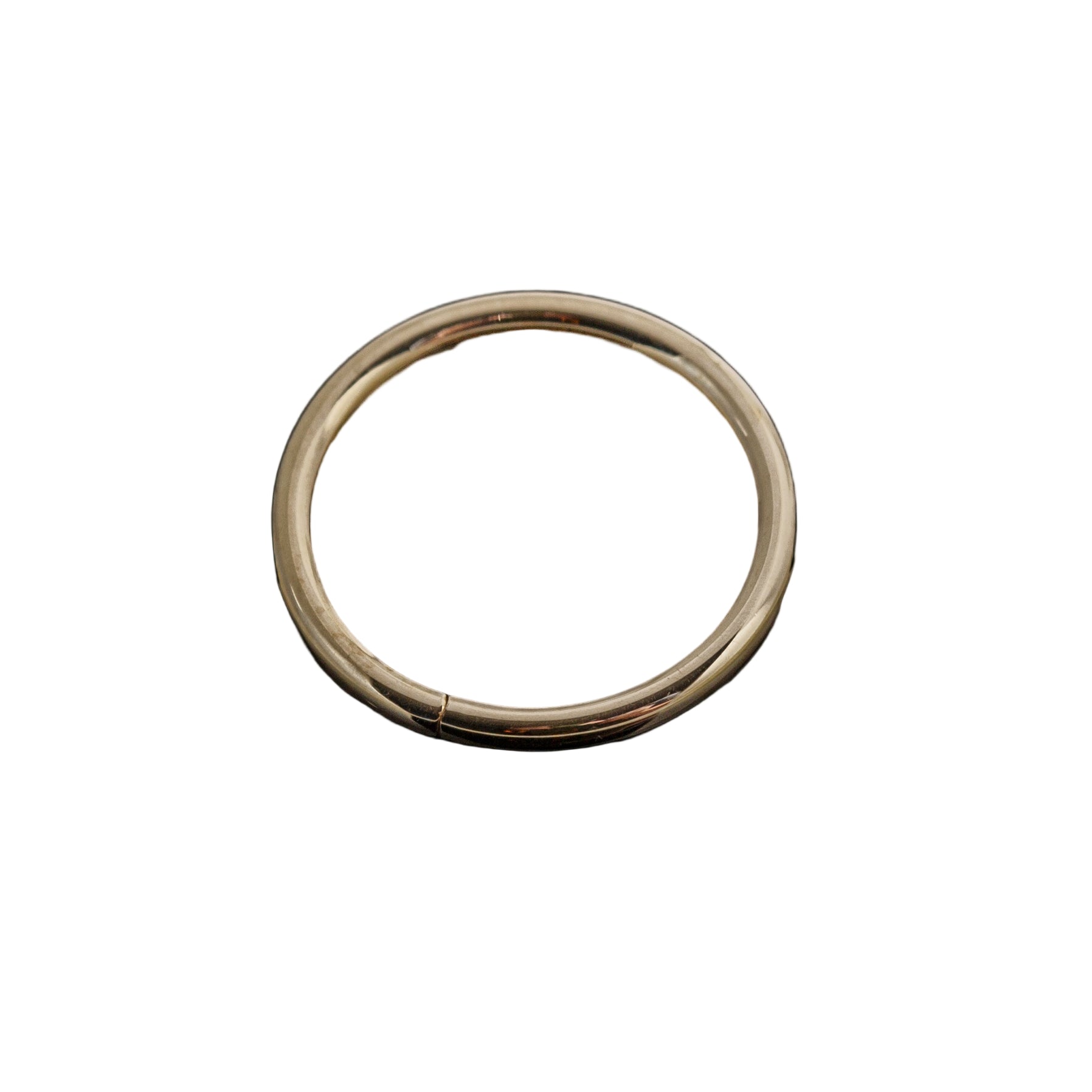 Cup and Divot Seam Ring